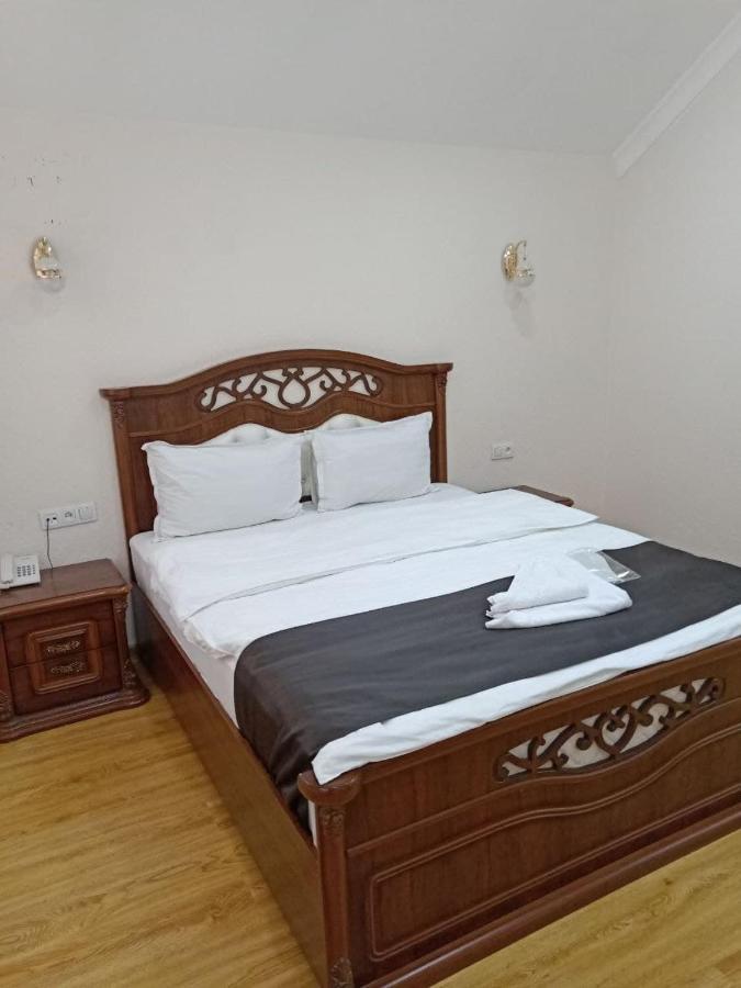טשקנט Queens 2 Hotel מראה חיצוני תמונה